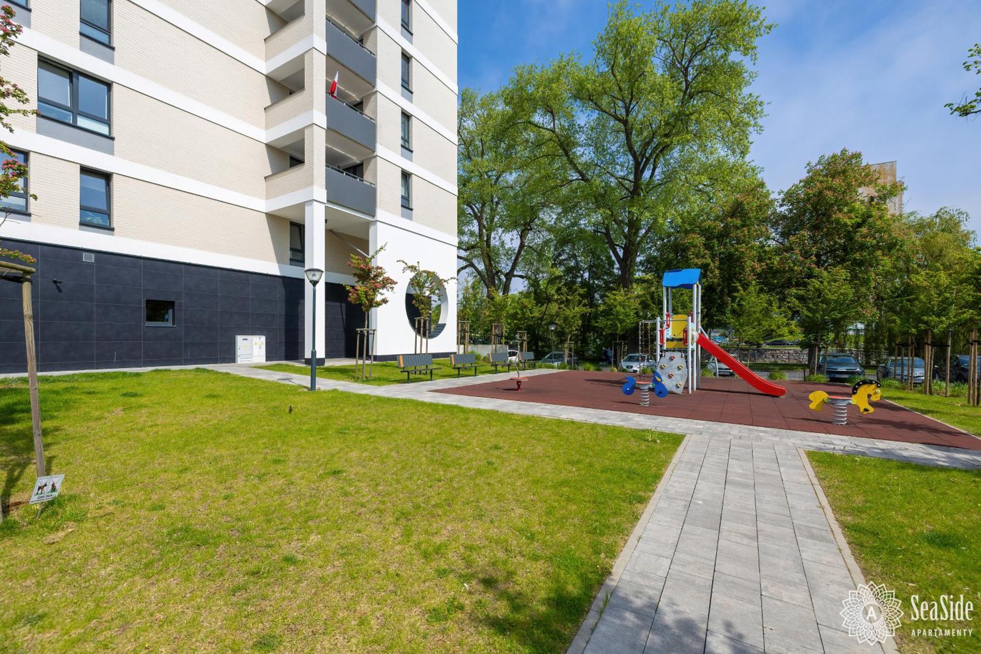 Seaside Apartamenty Platany Kolberg Exterior foto